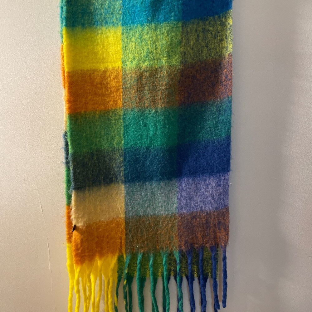Fun long scarf